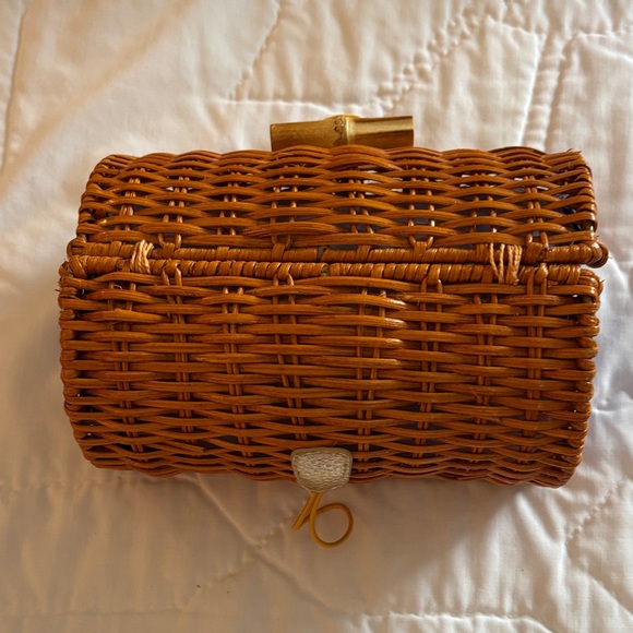 Lilly Pulitzer Woven Rattan Clutch - Picture 3 of 4